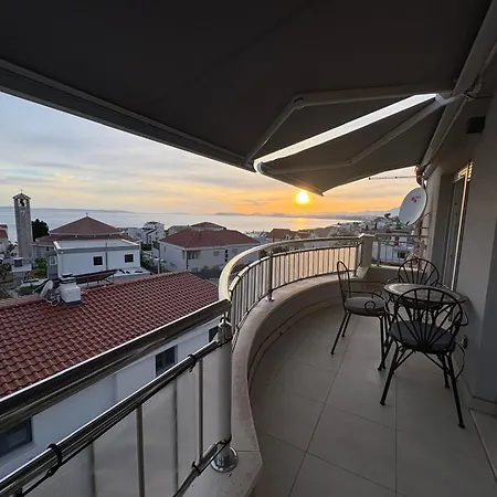 Apartment Romantic Sunrise Podstrana